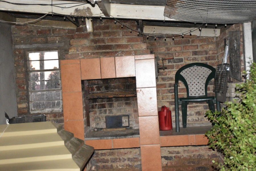4 Bedroom Property for Sale in Rouxville Free State